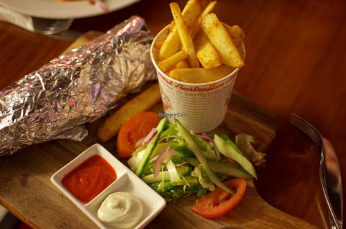 Vegan souvlaki at Cornish Arms in Brunswick