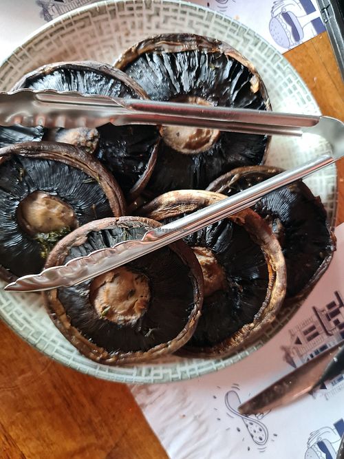 Zacchery Bird kitchen takeover: mushrooms at Cornish Arms in Brunswick