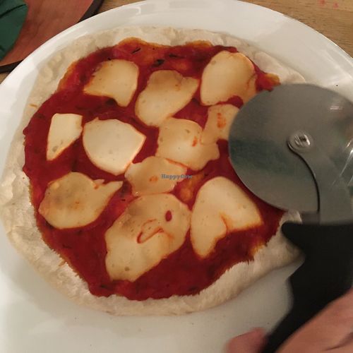 Cheese pizza for kids at Samphire Brasserie in Plymouth