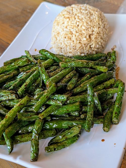 Green beans at Vegan District Asian Eatery in Anaheim