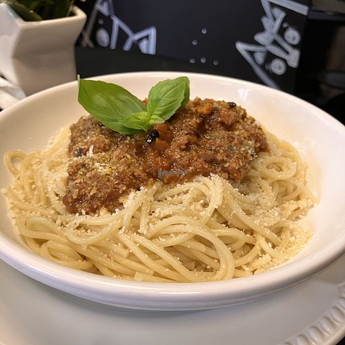 Bolognese  at VeGaNuTi in Yeovil