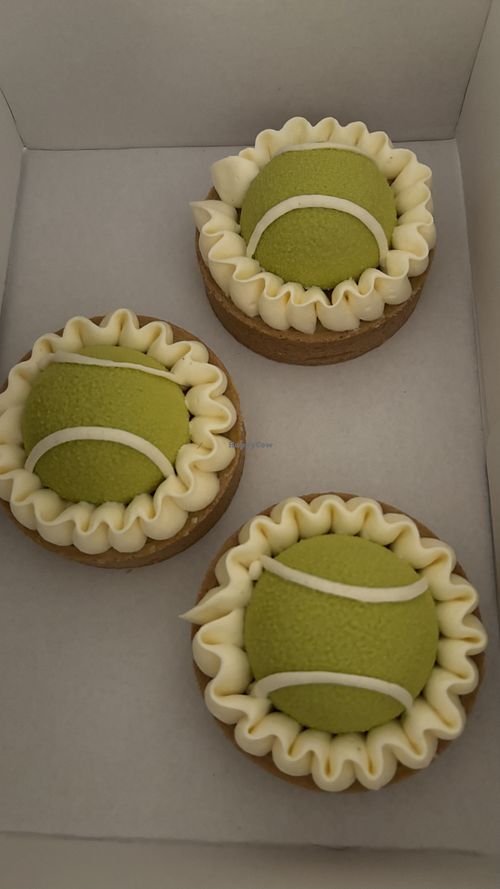 Just wow in both presentation and taste! #Veganuary at GingerSnap Patisserie in West Melbourne