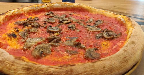 Marinara with mushrooms instead of parmesan at Zur Traube in Vipiteno