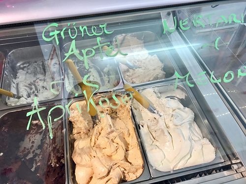 vegan ice cream at Gea in Cologne