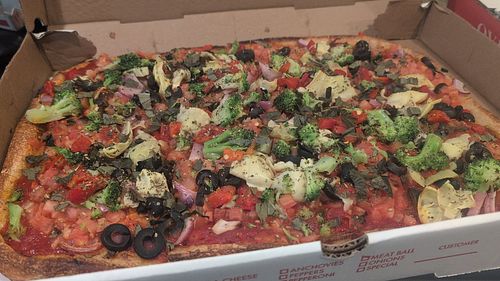 Vegan pizza at Slices of Saugerties in Saugerties