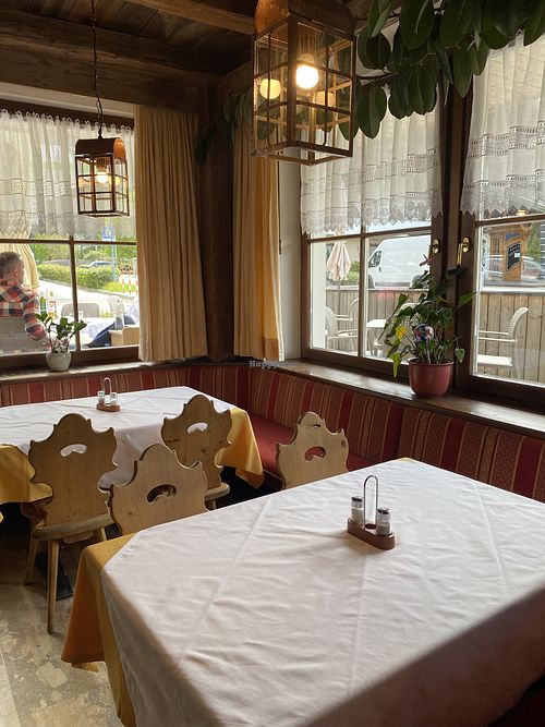 Interior  at Hotel Dolomiten Ristorante Pizzeria in Dobbiaco