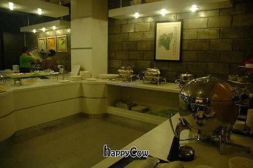 Vegetarian all you can eat buffet spread at Usagi Vegetarian Restaurant in Kota Kinabalu