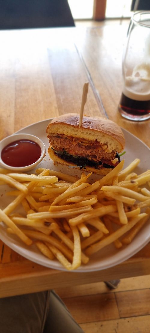 Loved being able to have a choice from the vegan menu.
I was so hungry I ate half of my burger before I took the photo. Very tasty.  I also had the onion rings, they were great too at The Moorings in Franklin