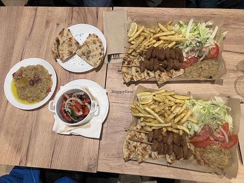 Veggie souvlaki with aubergine mousse and olives   at Greekit in Brussels