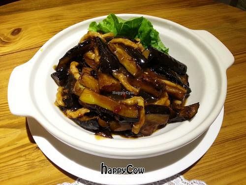 stir fried eggplant eggplant with sweet and spicy sauce at iVegan in Shanghai