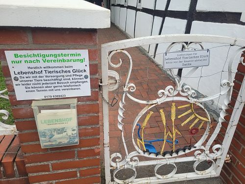 Entrance at Lebenshof Tierisches Glück in Oelde
