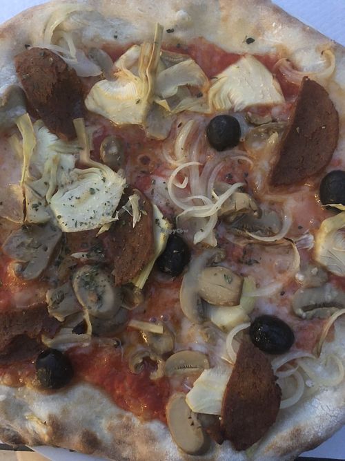 Vegan capricciosa pizza at Pizzeria Vesuvio in Moncalieri