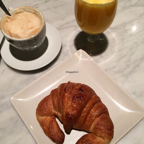 awesome croissant!  at Santoni - When food is the solution in Barcelona