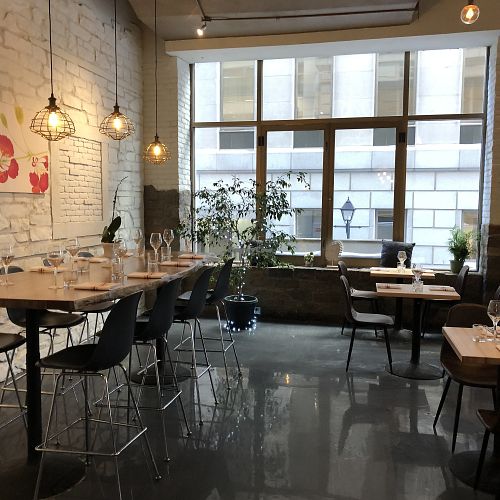 Invitation V at Invitation V in Montreal