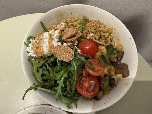 greek bowl #Veganuary at Haferkater in Mannheim