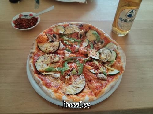 Vegan Pizza at Amara Stühlinger in Freiburg