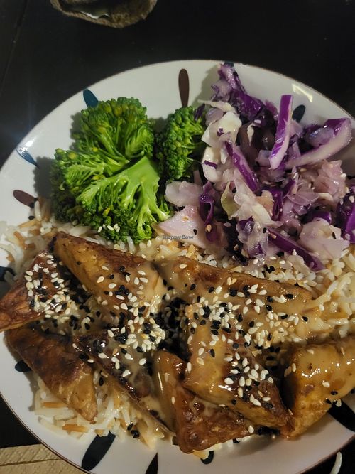 Tempeh plate at Veganistan in Athens