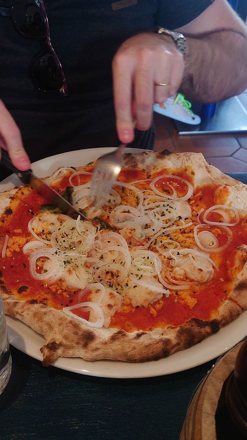  at Meow Pizzeria Verde in Innsbruck