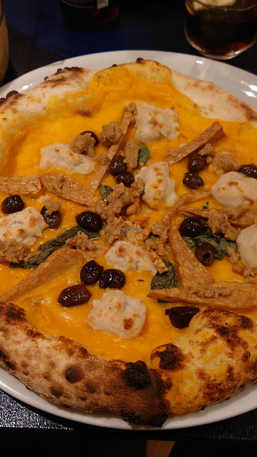  at Meow Pizzeria Verde in Innsbruck