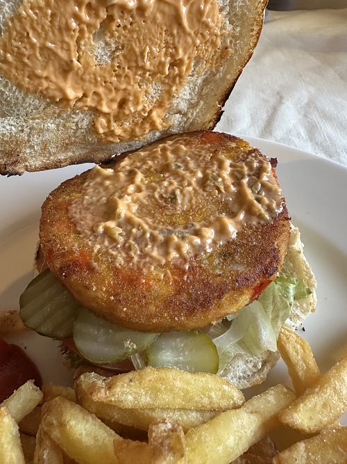 Veganer Gemüsepatty  at Gasthaus Bäreck in Unken
