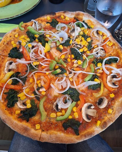 Vegane Pizza at Paradies to go in Liestal