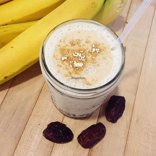 Don't Stop Believe vegan smoothie at Sip Organic Juice Bar - Eastown in Grand Rapids