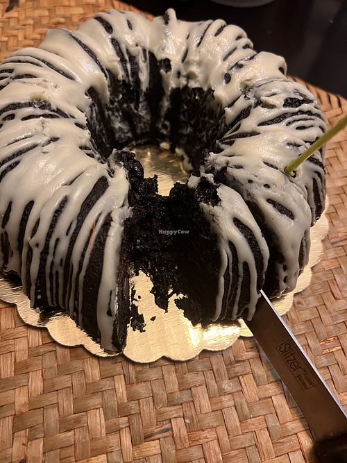 Gluten free and vegan chocolate cake  at Creative Cakery in Long Beach