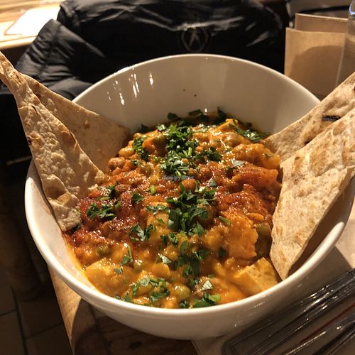 Nouveau curry épicé at Lola Rosa - Parc in Montreal