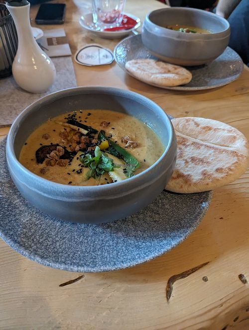 vegan lentil curry at Aar Wirt Hochfügen in Hochfuegen