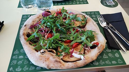 Pizza con mozzarisella verdure e funghi at La Braciera - Palermo Airport in Palermo
