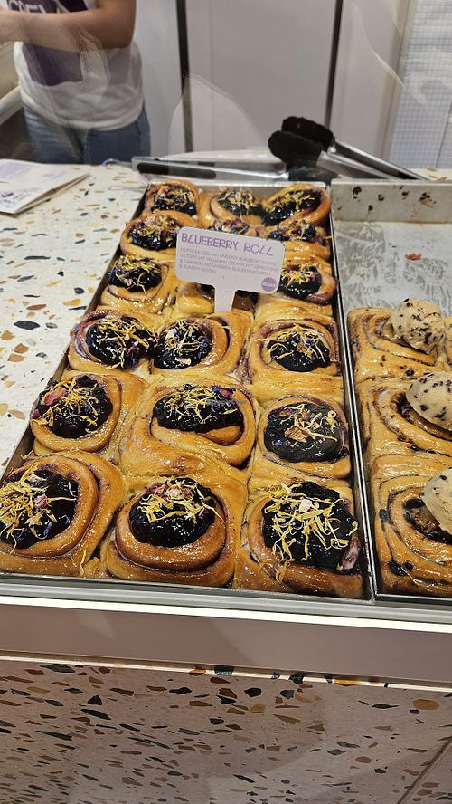  at Cinnamood in Vienna