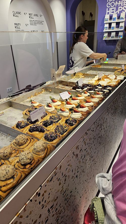  at Cinnamood in Vienna