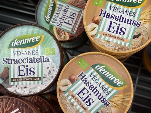 ice cream vegan  at denns Biomarkt -  Europaplatz in Berlin