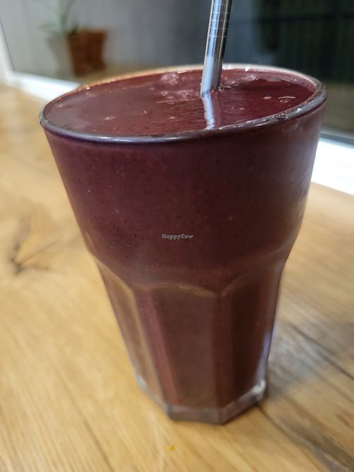 Blueberry smoothie at Daržo Dubuo in Vilnius