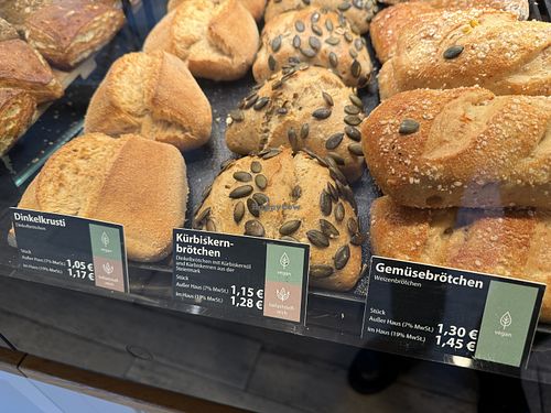vegan bread rolls plain #Veganuary at Steinecke in Berlin