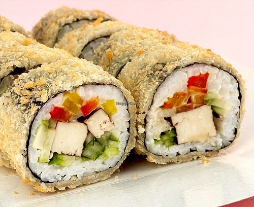 Warm vegan roll with vegetables and tofu marinated in soy and sweet and sour sauce at Vilki Palki - Вилки Палки - Vannyi 5 a in Odessa