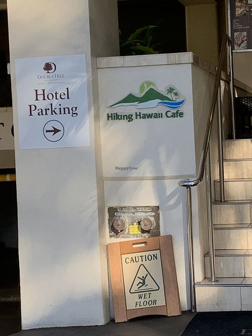 Entrance Hiking Hawaii Cafe at Hiking Hawaii Cafe in Honolulu