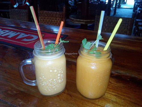 Mango mint fruit shake in Bamboo Bar at Bamboo Bar & Vegetarian Restaurant in Sihanoukville