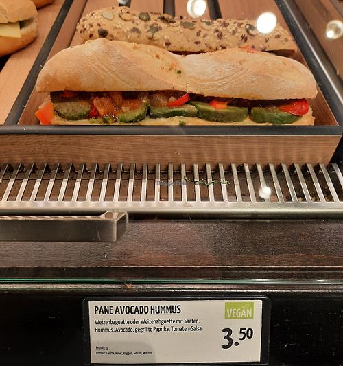 Pane Avocado Hummus at backWERK in Bocholt