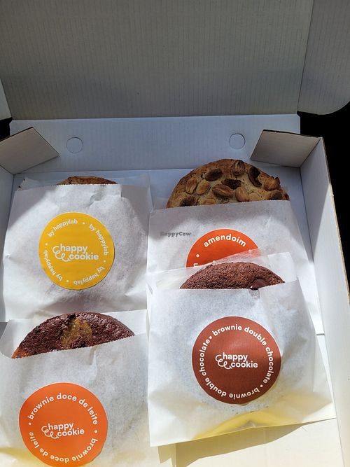 My choice of cookies at Happy Cookie in Porto