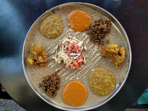 injira  at Tenat in Tel Aviv