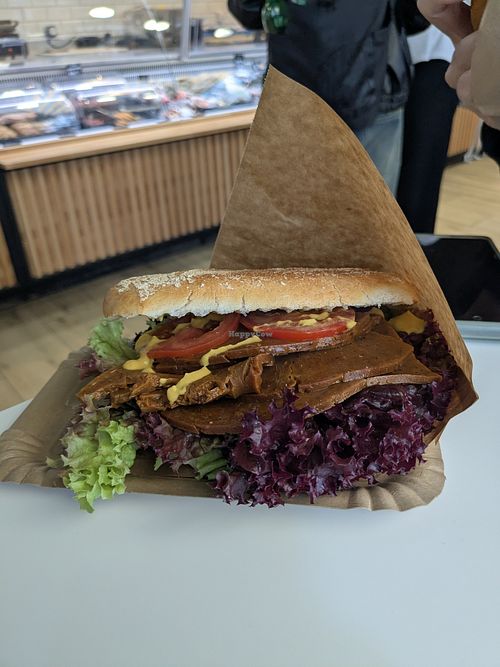 Oxenfetzen semmel sandwich - a seitan roasted steak  at Die Vegane Fleischerei - Frauenstraße in Munich