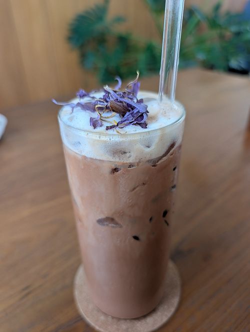 Iced cacao latte at Hexagon in Koh Phangan
