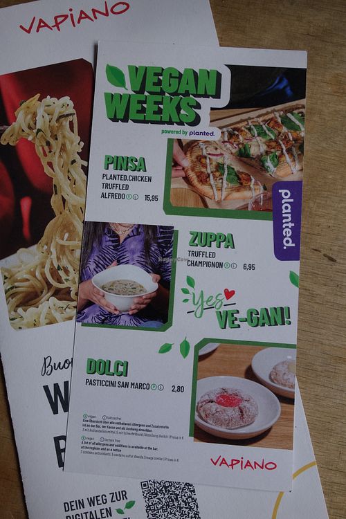 "Vegan Weeks" (January until March) extra menu (front page) at Vapiano in Saarbrucken