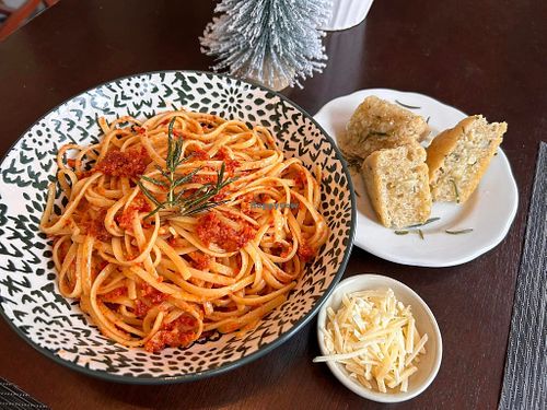 Pesto Rosso Linguini with Herbed Focaccia bread at Mary's Vegetarian Cafe LLC & BIstro in Berkeley Springs