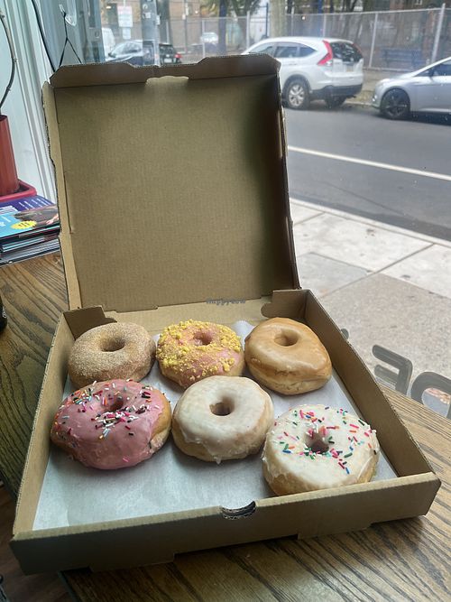 Amazing vegan donuts   at Dottie's Donuts in Philadelphia