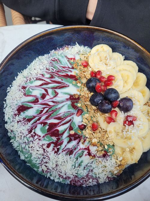 Bali Bae Bowl at YAM Café & Deli in Recklinghausen