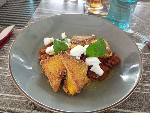 Polenta-Ecken mit Ratatouille-Gemüse und Feta at Landgasthof Bären trossingen-schura in Trossingen