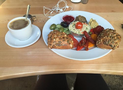 the 'vegan II' breakfast option at Ginkgo in Frankfurt