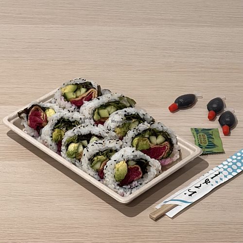Vegetable Sushi Roll Largee  at Sushimee  in Asquith